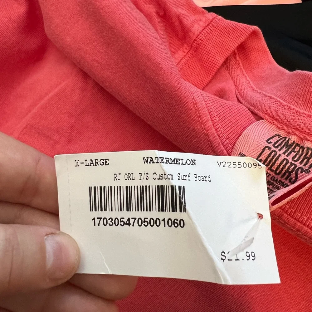 ❌SOLD❌ 💕Ron Jon Surfboards Shirts - Picture 4 of 4